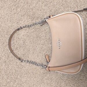 Coach Teri Shoulder / Crossbody Leather Handbag Lt. Tan/ Creamy White two-tone
